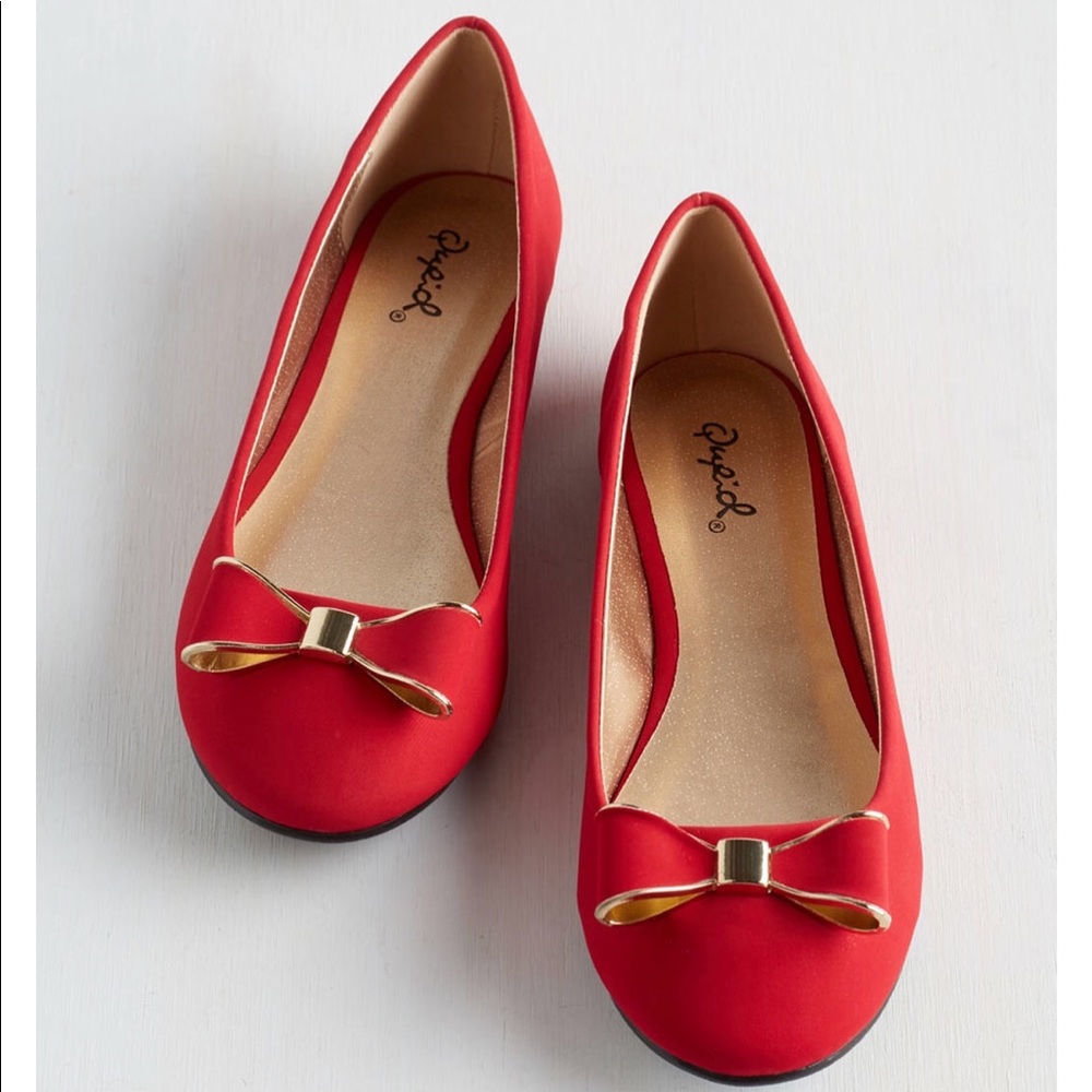 Festive Footstep Flat